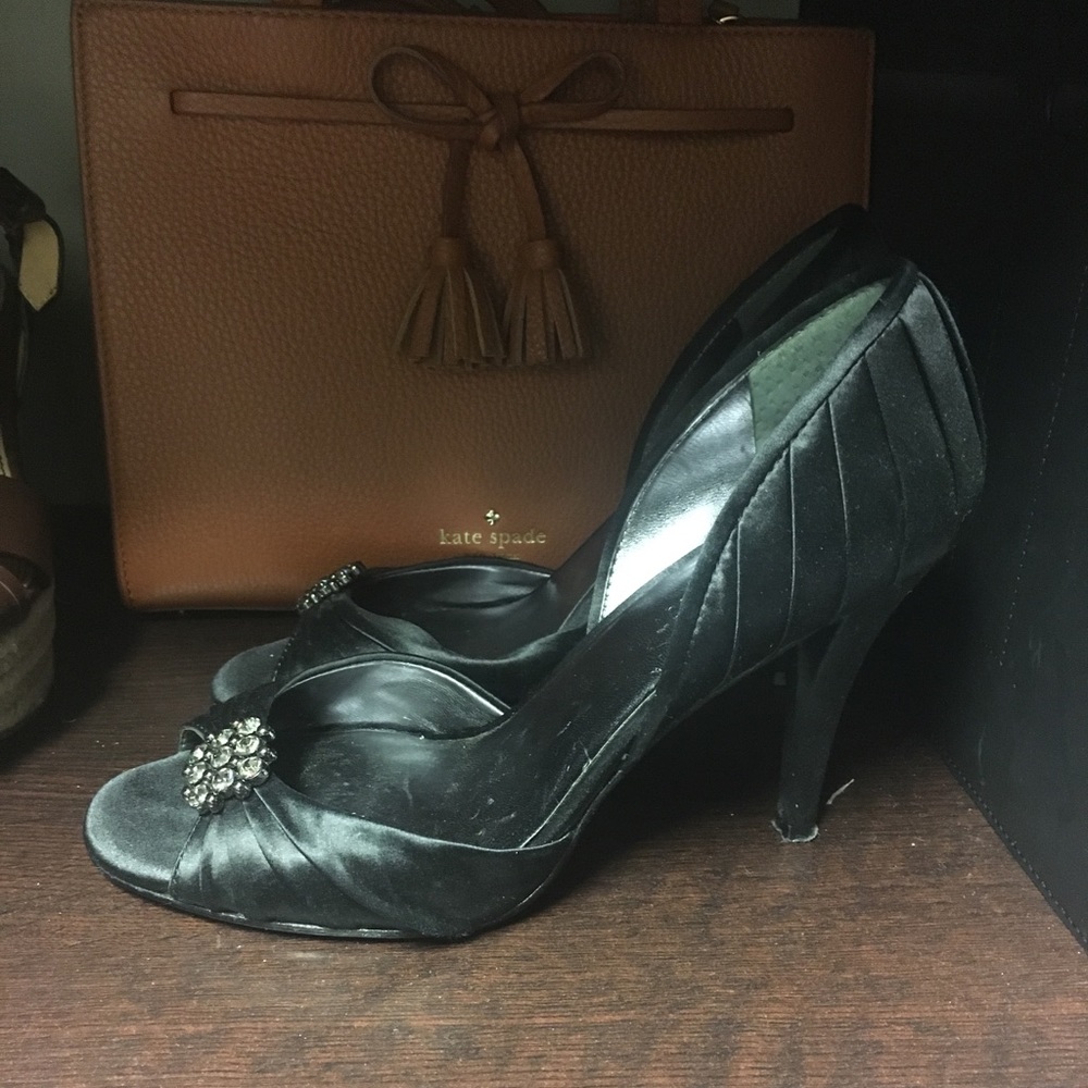 Black Evening D’orsay Pumps